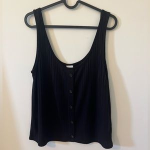 Black H&M crop tank